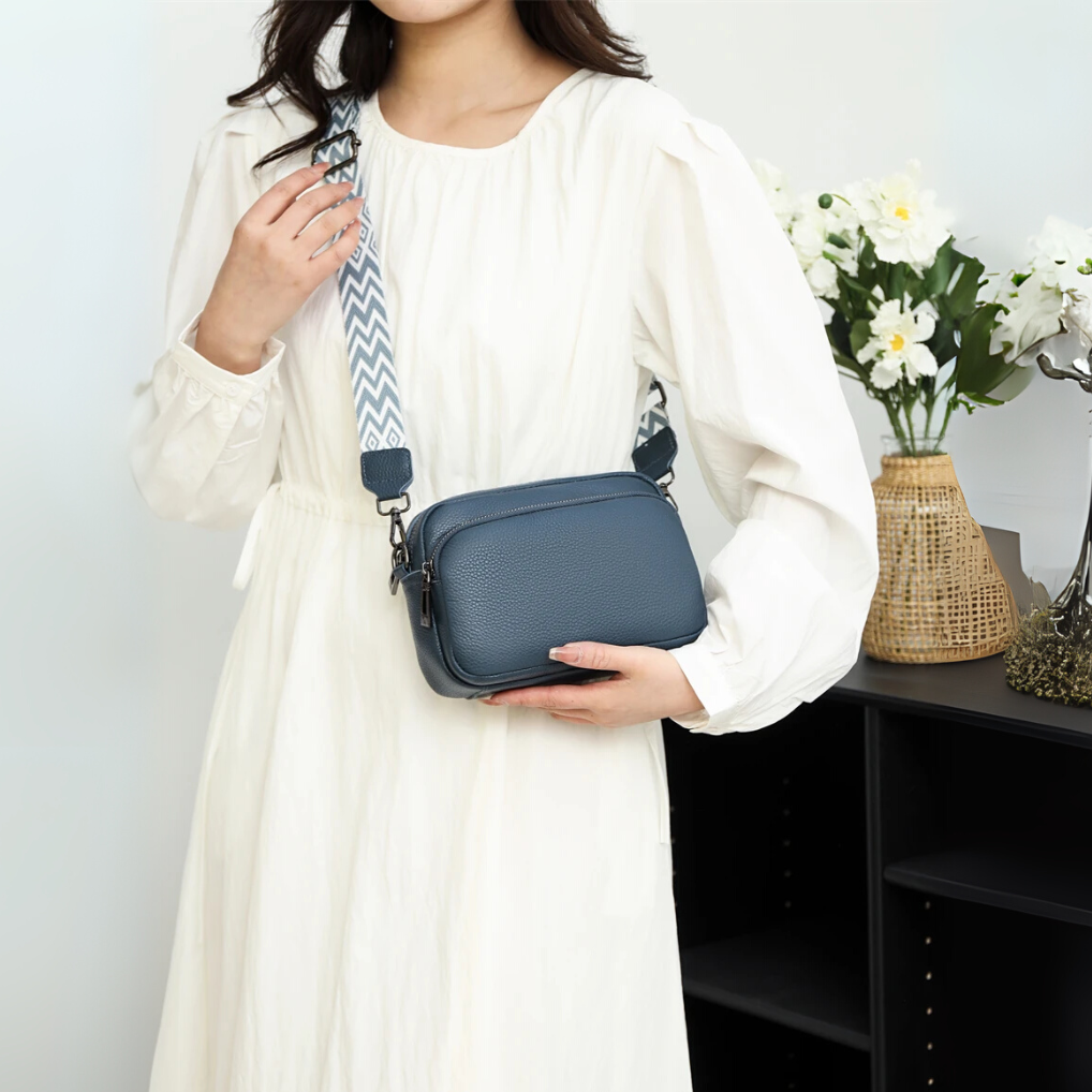 The Victoria Crossbody
