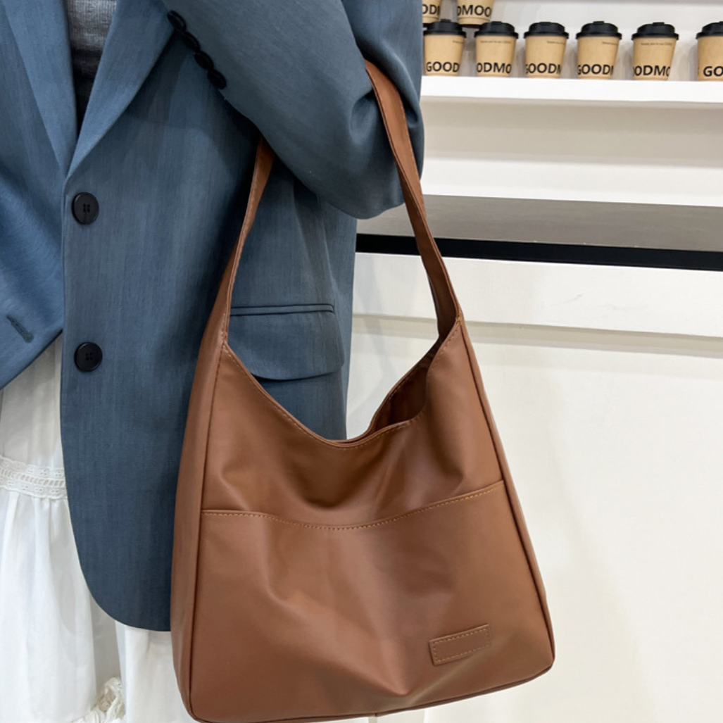 Everyday Victoria Shoulder Bag